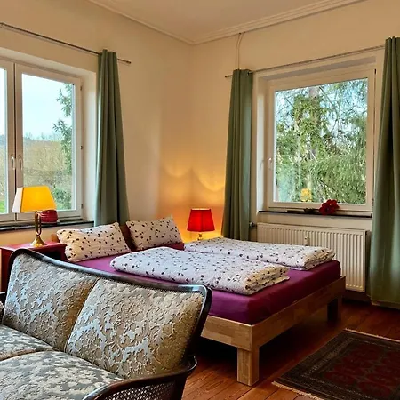 Bellevue - Mit Balkon Und Aussicht Maring-Noviand